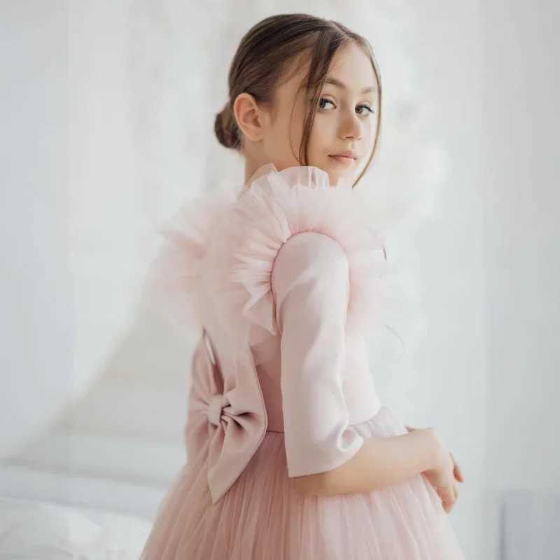 Customized light pink floral girl dress with thin gauze and half sleeves with bow tie suitable for weddings birthdays parties banquets and princess dr