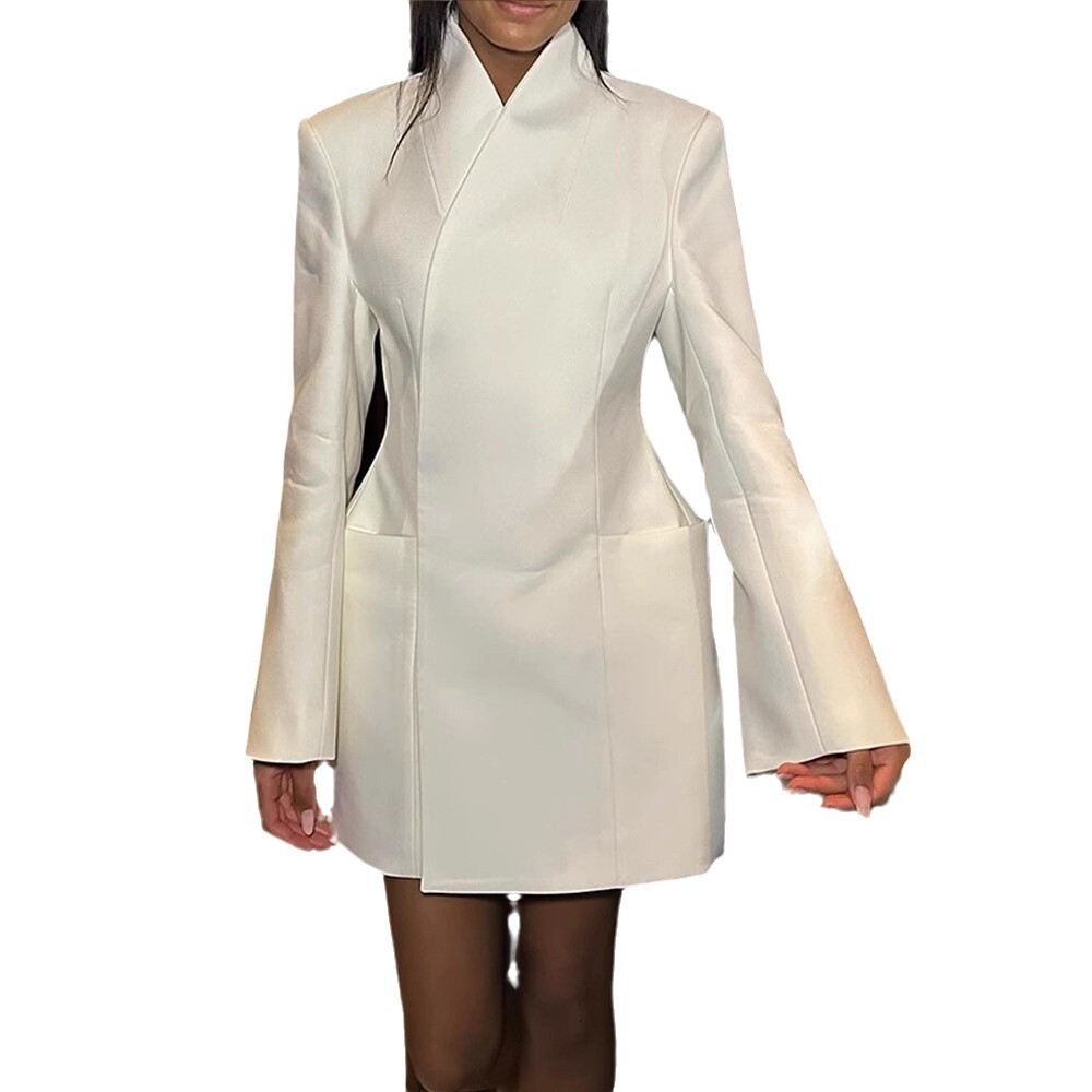 Solid color lapel micro flared sleeve small suit 2024 cross elegant and fashionable commuting jacket
