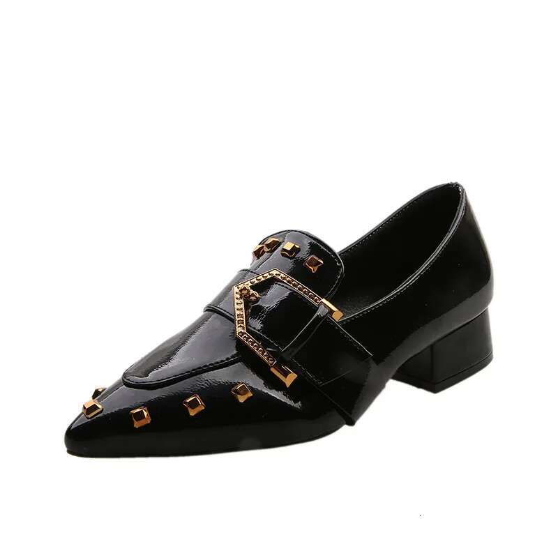 2025 Summer New Women's Pointed Thick Heel British Designer Fashion Women's Slippers