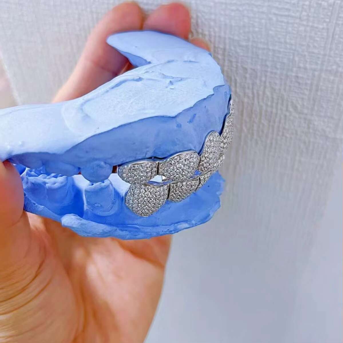 Silver Custom VVS Moissanite Teeth Grillz Honeycomb Set Teeth Iced Out Grills Mens Hiphop Honeymoon Grillz Pass Diamond Test