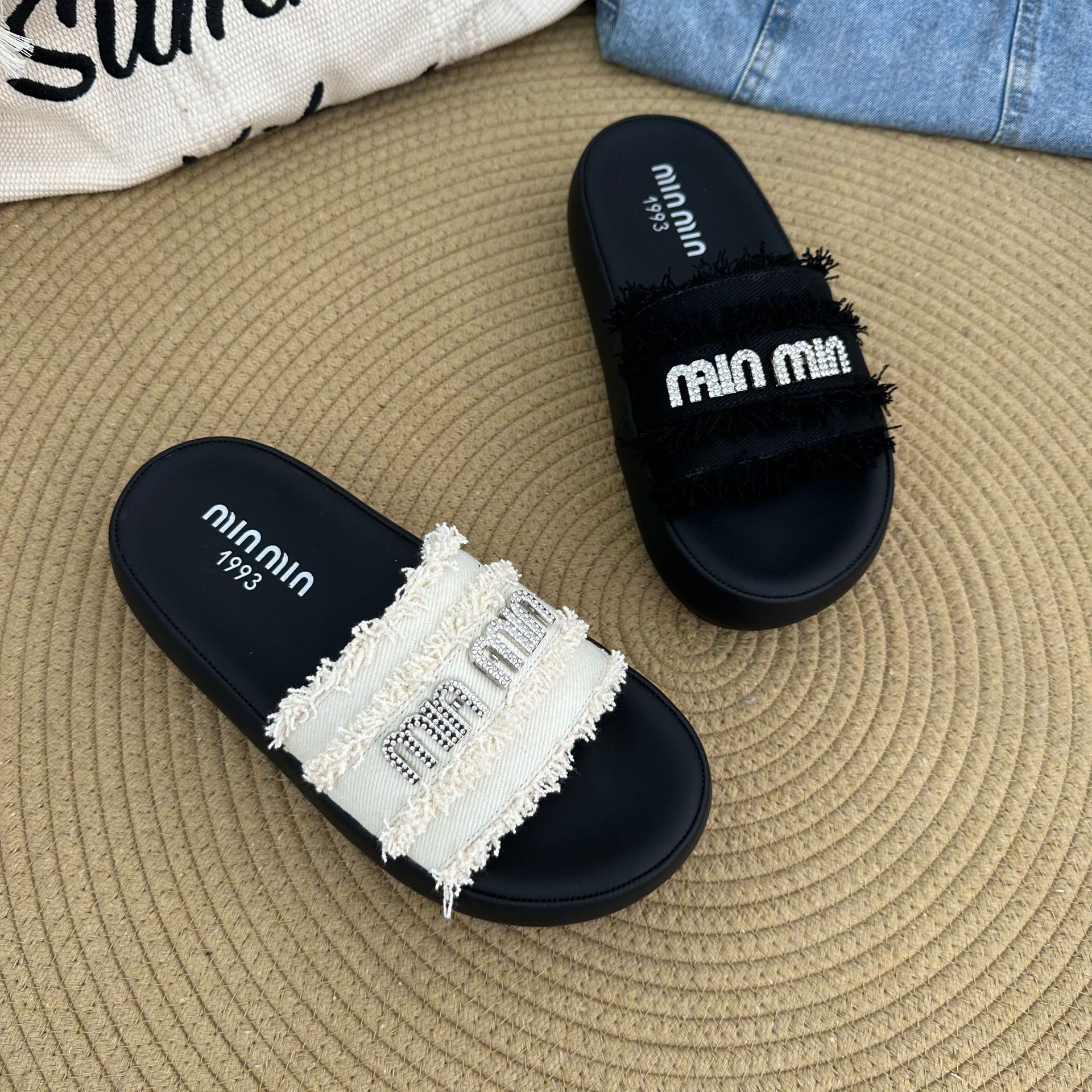 Silver button letter cloth flip-flops women 2024 new summer wear beach half-drag step on poo feeling thick sole flip-flops