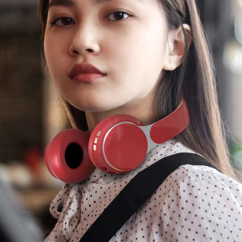Headphones high and low frequency stereo music Oem wireless noise cancelg headphones with microphone