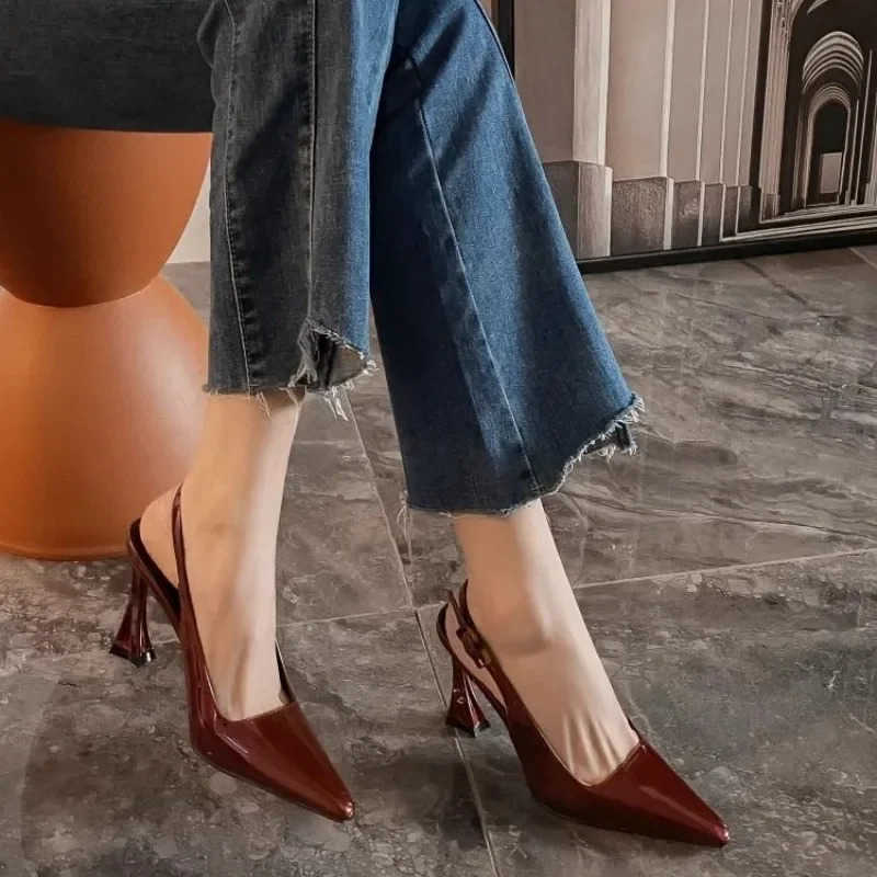 Anti Slip Hot Wan Shoes Cfortable And Elegant Sandals For Wen 2024 Luxury Summer S Designer Wholes Bk Low Pr Z250326