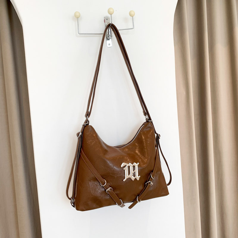 free shipping Women's fashion pleated large capacity bag women's commuter trend backpack 2025