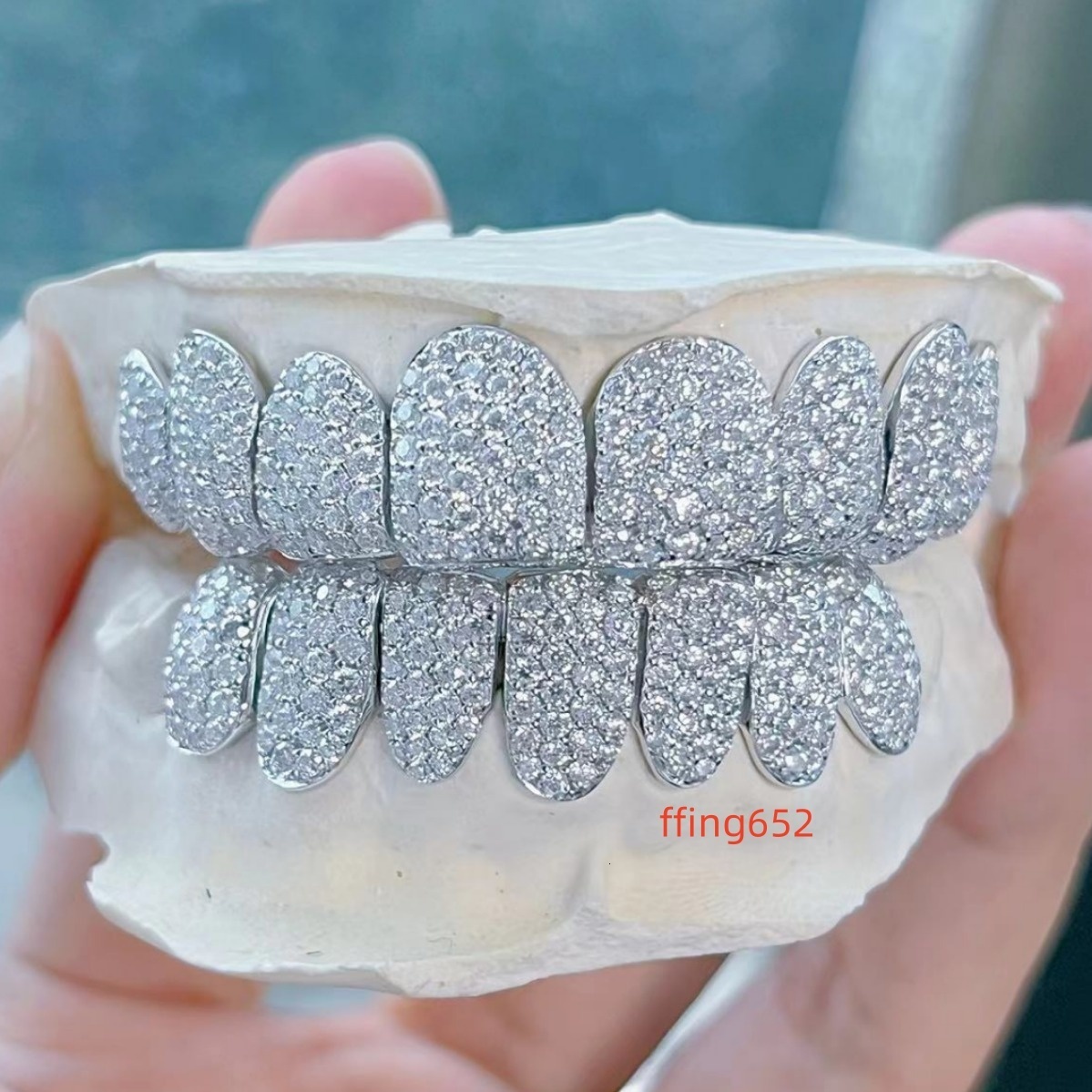 Iced Out Custom Diamond Grillz Gold Plated 925 Sterling Silver Moissanite Diamond Hip Hop Grillz for Teeth 8 on 8