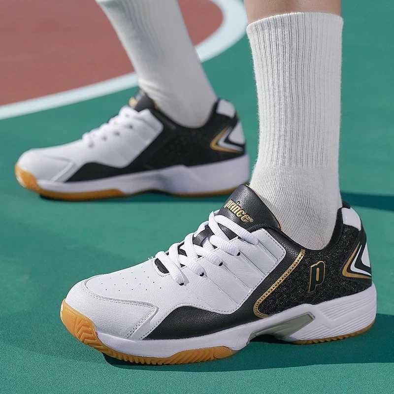 Professional Men Wen Leather Badminton shoes Couple Anti-Slip Training Sneaker Lightweight Tennis Shoes Volleyball sport shoesC250325