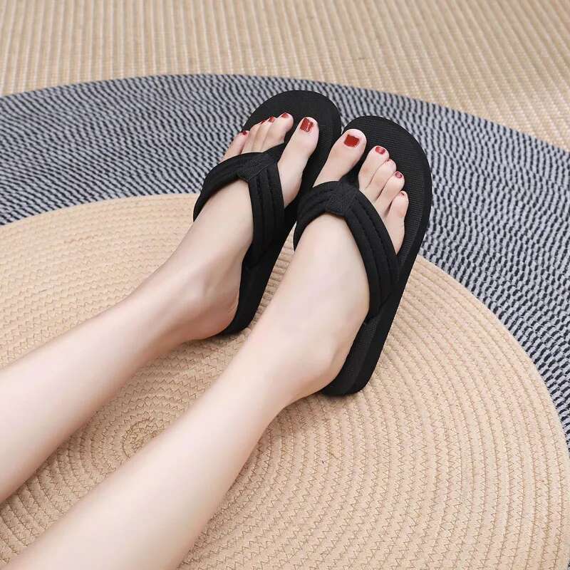 2025 Summer New Outdoor Flat Beach Designer Fashion Sandals Women's Slippers Indoor Slippers