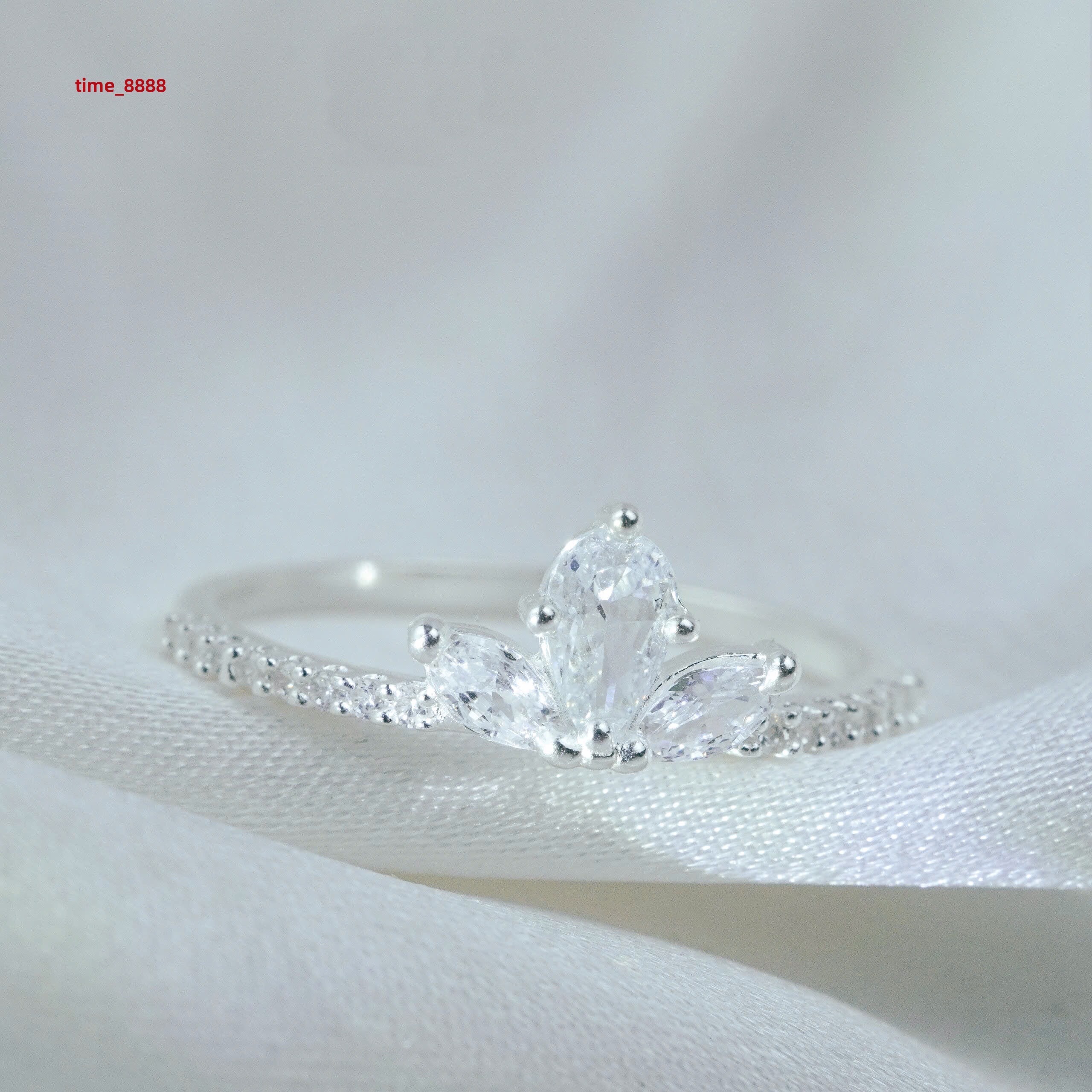 Hot Selling Custom Design Moissanite Jewelry Engagement Ring Fine Band Ruby Lab Grown Rings