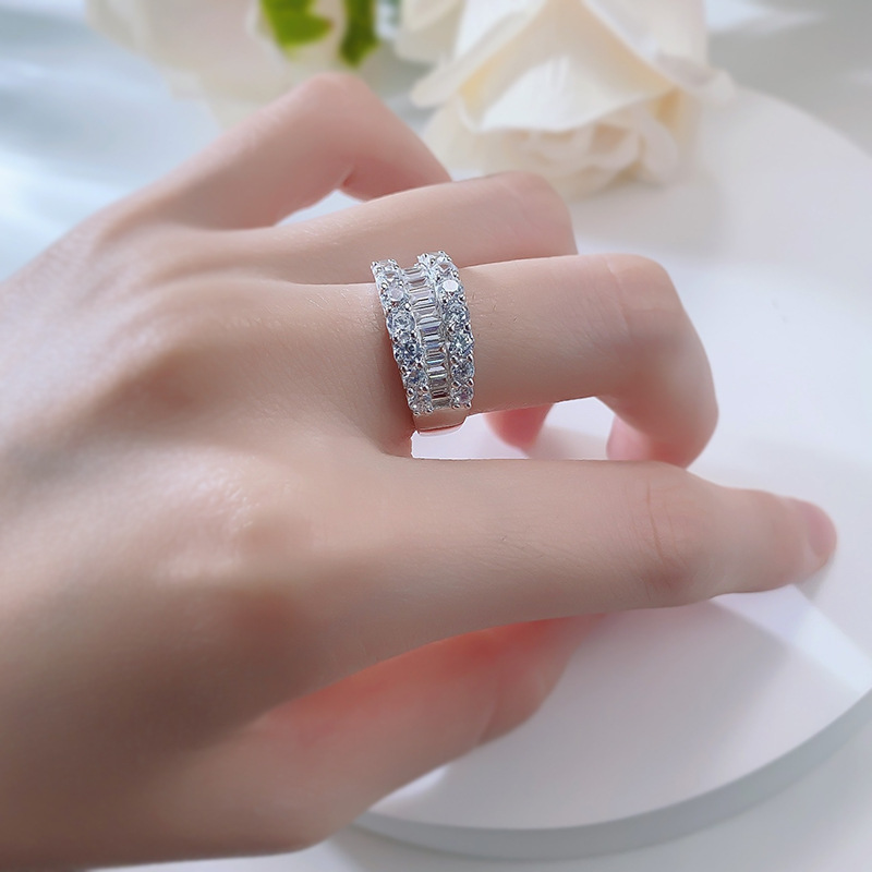 Choucong Handmade Gorgeous Sparkling High Quality Real 100% 925 Sterling Silver Half Princess Cut White Moissanite Diamond Women Wedding Band Ring Gif