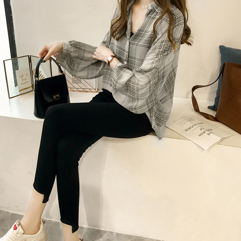 Womens loose plain shirt autumn coat womens long sleeved Hong Kong style top casual Korean polo 250326