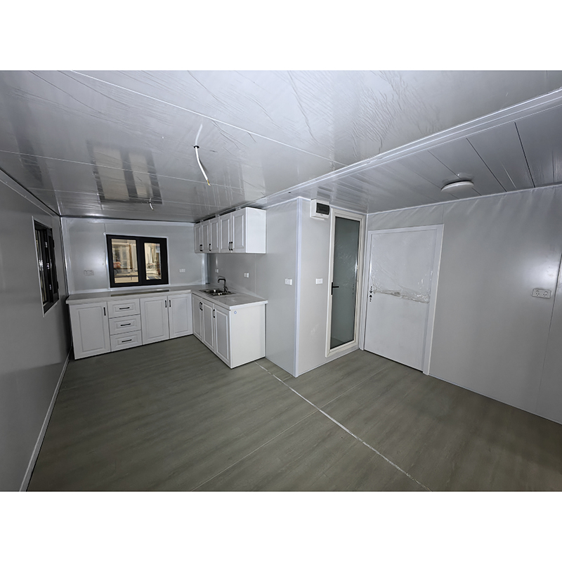 Hot Sale Prefab House Villa Frame Pre Fab House Capsule Outdoor Customize Color Waterproof Mobile Homes Mobile Houses Leak Proof