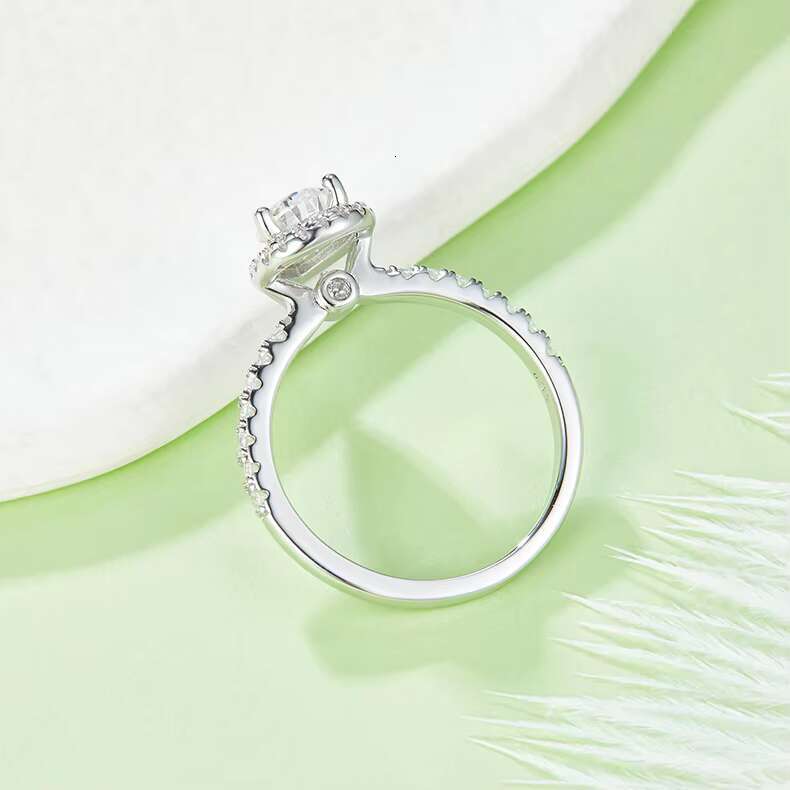 Luxury Designer Jewelry Wedding 925 Silver GRA 1ct Vvs Pear Cut Moissanite Rings for Women