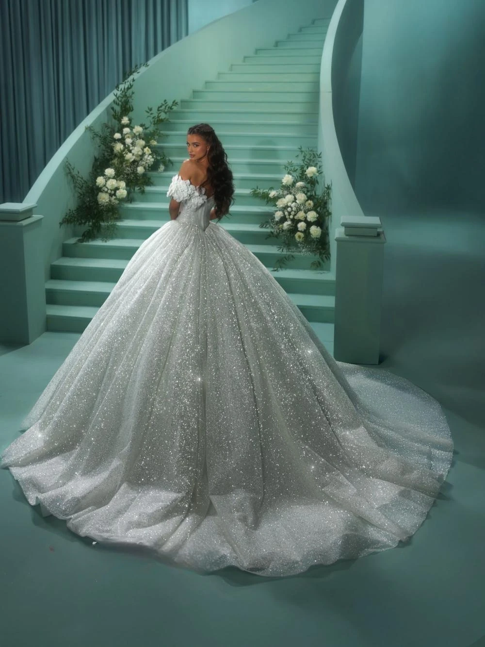 Shiny Wedding Dress Sequins Pearls Bridal Ball Gowns V Neck Off Shoulder Custom Made Sparkly Backless Princess Bride Dresses Vestido De Novia Plus Siz