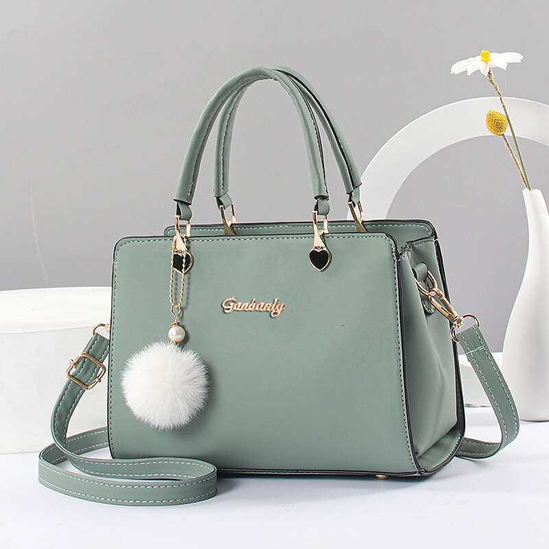 32 2024 New Trendy Fashion and Atmospheric Cross Shoulder Versatile Women's Handbag Bag Middle aged Mom's Style