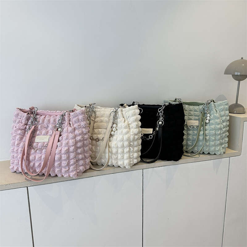 Folded Bubble Shoulder Large Capacity Summer 2023 New Leisure and Western Style Tote Fashion Women's Bag