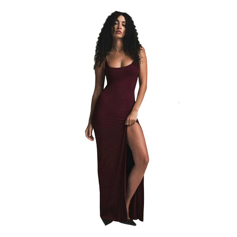 2025S Fashion Designer Y DS Style Women S Autumn And Winter Sexy Suspender Solid Color Backless Waist Cinched Slit Hip Hugging Dress