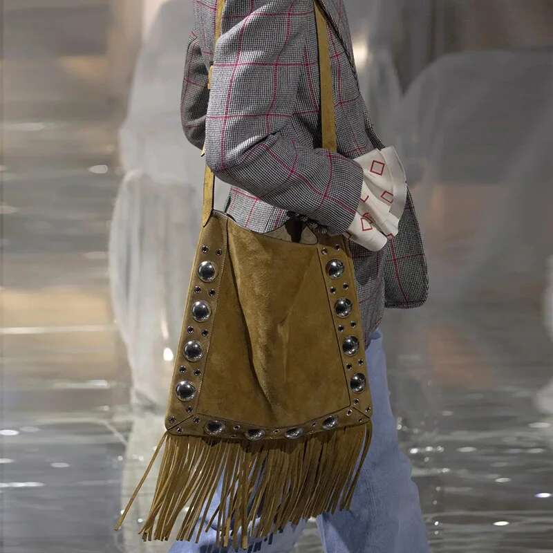 Brand Large Studs Fringe Shoulder Bag For Women 2025 Spring New Runway Rivet Crossbody Square Street Style Ladies Handbag