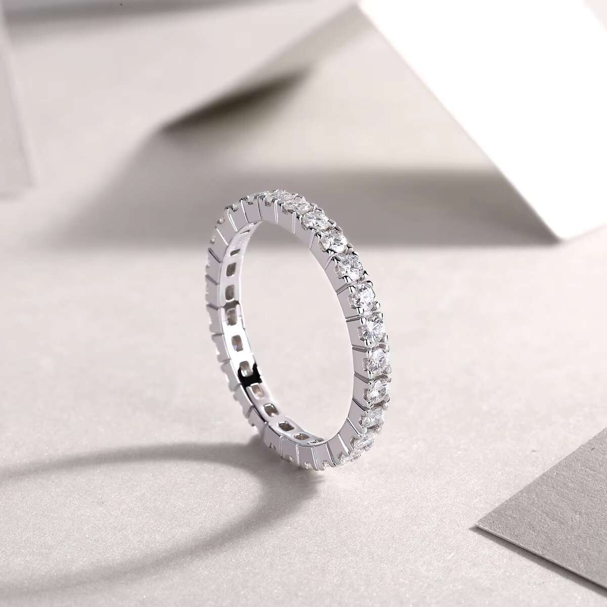 925 Moissanite 2mm Eternity Band Ring Jewelry Wholesale