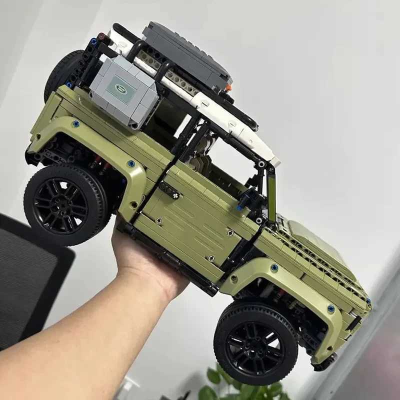 2573 pieces of new technology off-road Defender sports car building block set MOC car toy building blocksXJ250326