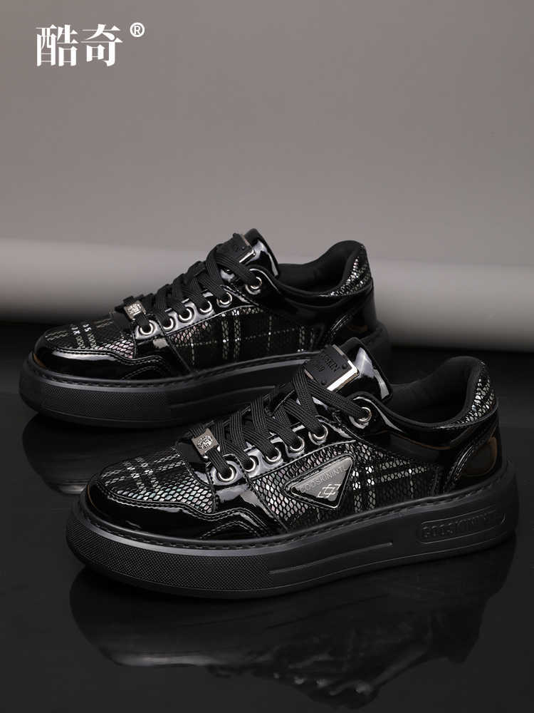 2025 Designer Shoes Casual sneakers Black Knight Shoes Black sneakers Casual shoes men and women of the same fashion cool black action light low help 