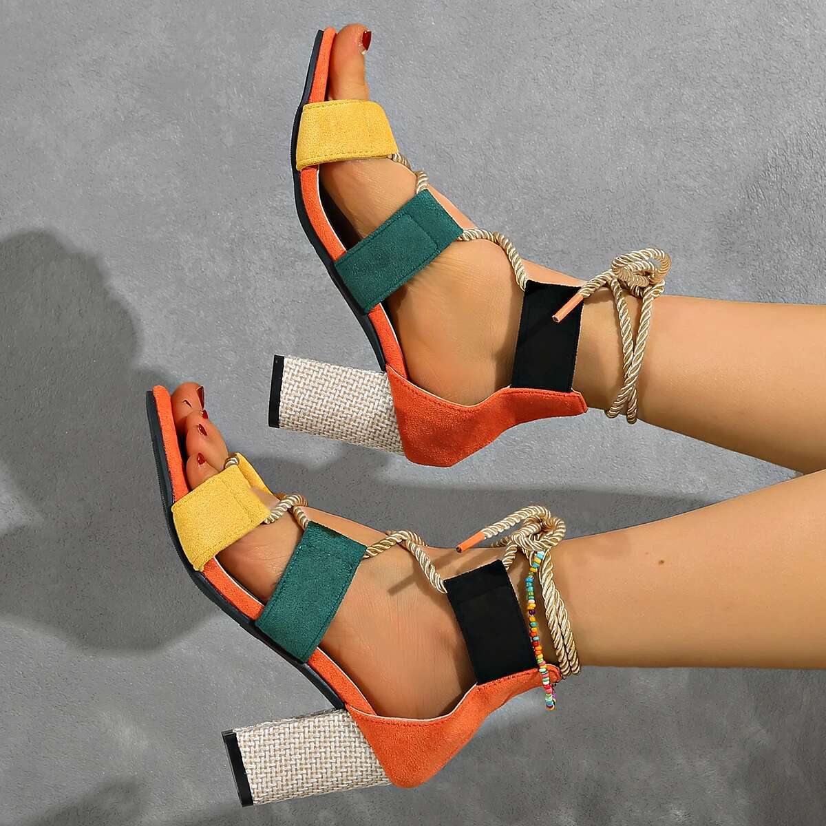 2025 New Summer Thick soled Shoes Designer Fashion High Heel Sandals Ankle Lace Sexy Open toed High Heels Women