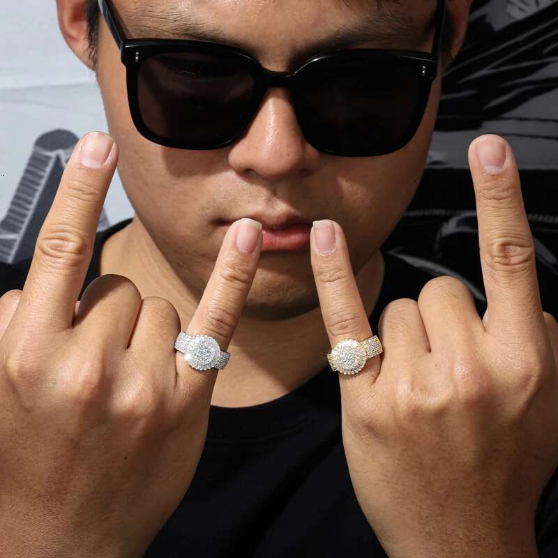 TUHE Unisex Baguette Moissanite Men Rings Hip Hop Jewelry 925 Silver Rings Ice out VVS1 Moissanite With Certificate Men Rings