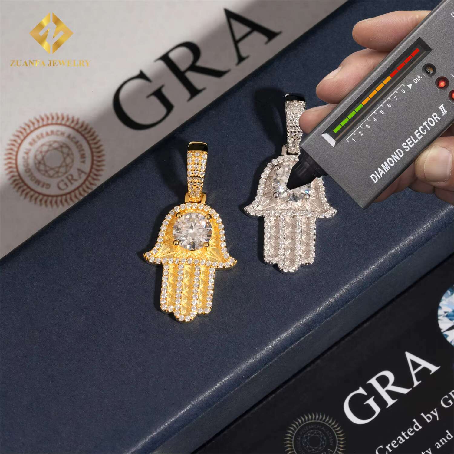 Factory Price Fine Hip Hop VVS Moissanite Jewelry Charm Pendant 925 Silver Custom Iced Out Diamond Hamsa Hand Lucky Pendant Gift