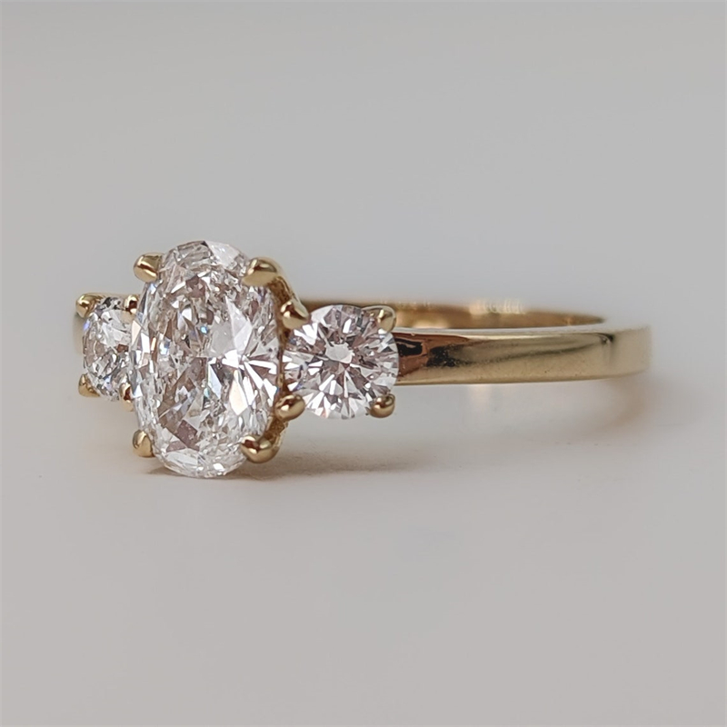 Jewelry 0.7 Carat Oval CVD HPHT Lab Grown Diamond Engagement Ring 14K White Gold With Round Side Stone Wedding Gold Ring For Women