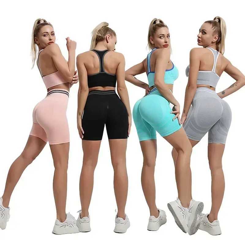 Seamless yoga set for exercise and fitness peach hip lifting short sleeved beauty back short sleeved fitness set W250326