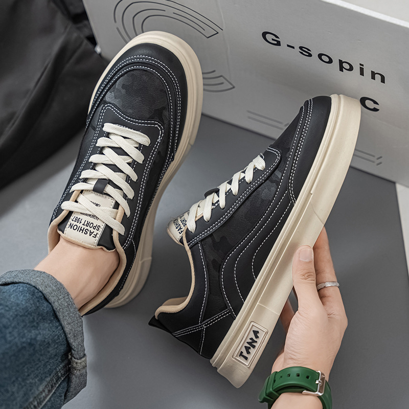 2025S New Trend Designer Men S Autumn Trend Casual Korean Version Leather Flat For Teenagers Versatile Height Increasing Sports White Trendy Shoes