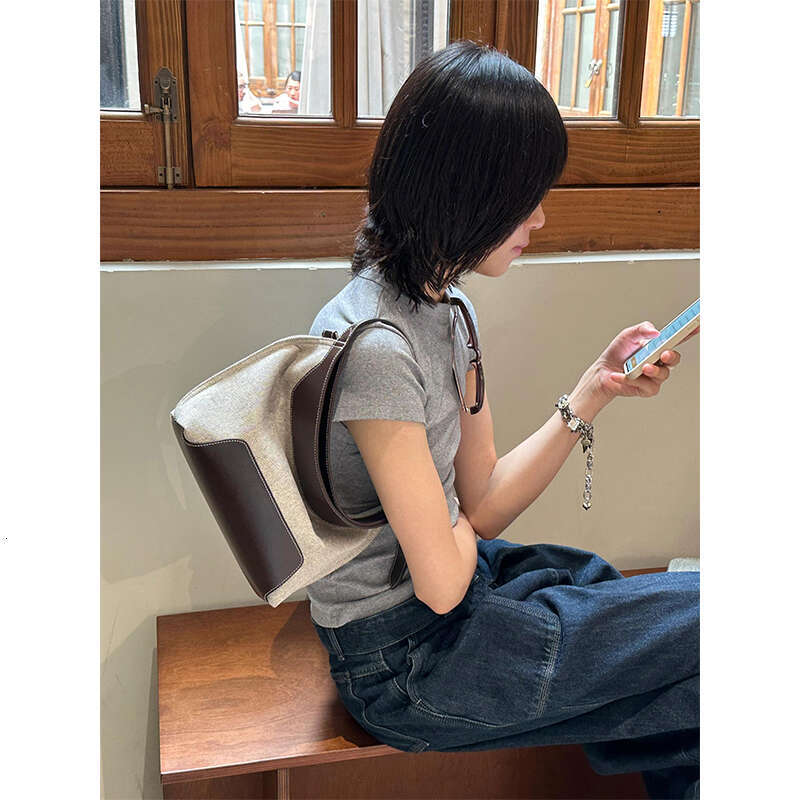 Women's Bags Women's Bags Canvas Underarm For Women's Summer New Collection, Light Luxury, Niche, Premium, Commuter Handheld Box Bag