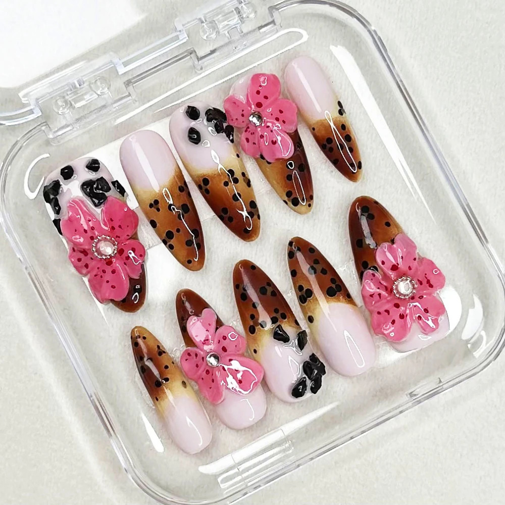 Press on Nails Medium Almond Pattern ABS Nails INS Y2K 3D Pink Flowers Style Nail 10Pcs Manicure Handmade Art with Set 250321