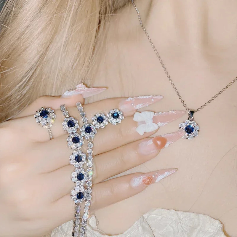 ML-YSS Mosang Style Fashion Flower Crystal Daisy Necklace Womens Earring Set Bridal Accessories Wholesale 250326