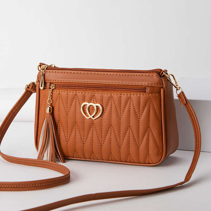 Women's New 2024 Summer Small Large Capacity Versatile Crossbody Middle aged Mom Mobile Bag Female