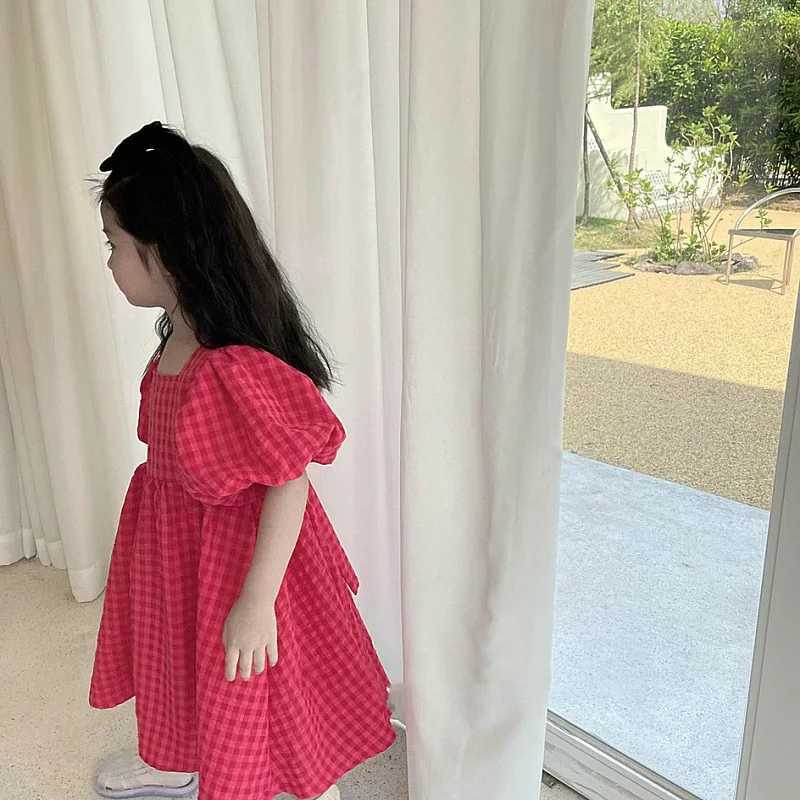 Grid bandage bow red fluffy sleeves childrens dress girls clothing childrens clothing cute princess dress girls 3t-7t years W250326