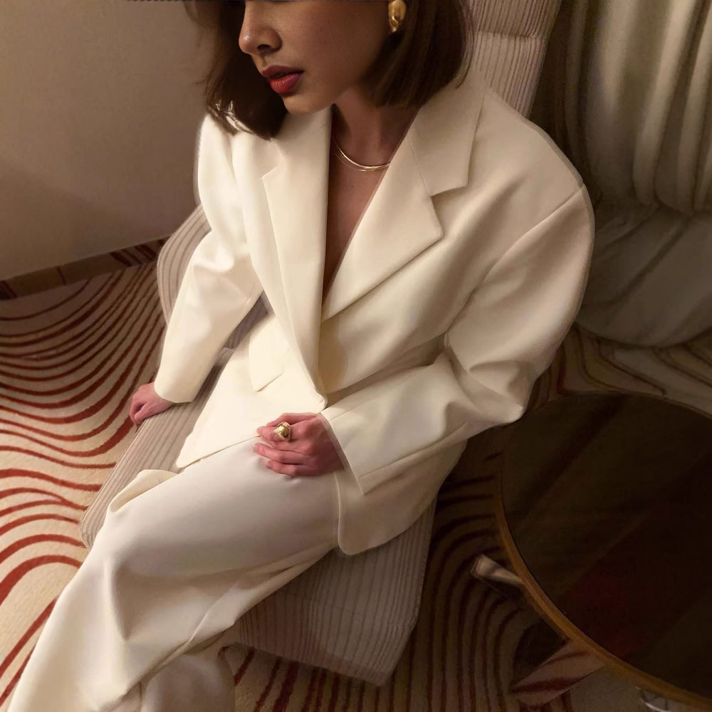 2024 women's solid color lapel long sleeved jacket with a small fragrance and elegant temperament, high-end suit for socialites