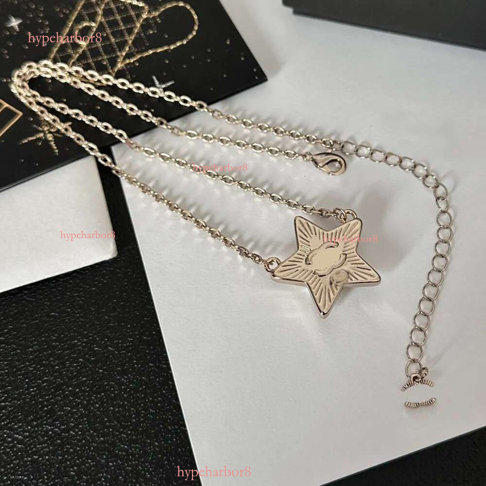 Top Style Designer Necklace Pendant Necklaces Designers Copper Dia Letter Brand Men Women Wedding Jewelry High Quality Fashion Accessory