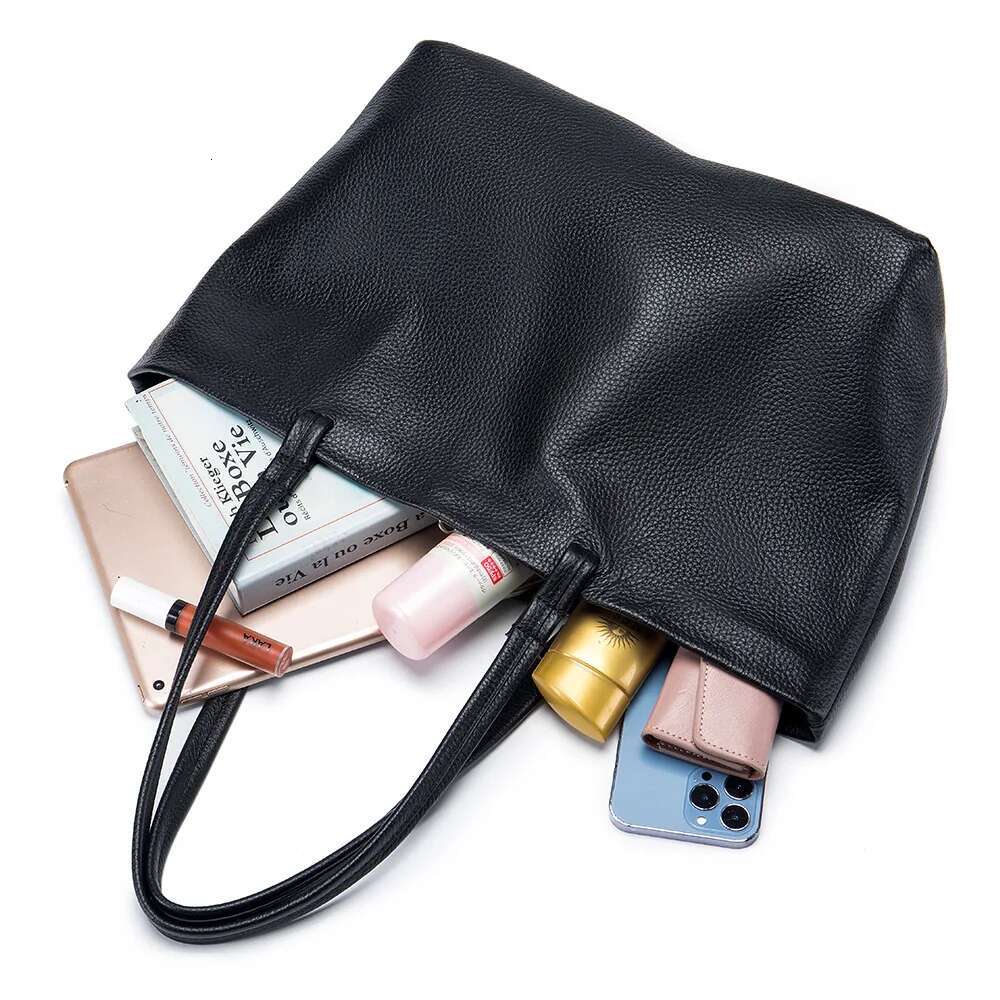 Genuine Leather Large Capacity Shoulder Bag Women Retro Tote Designer Handbag Lipstick Key Phone Pouch