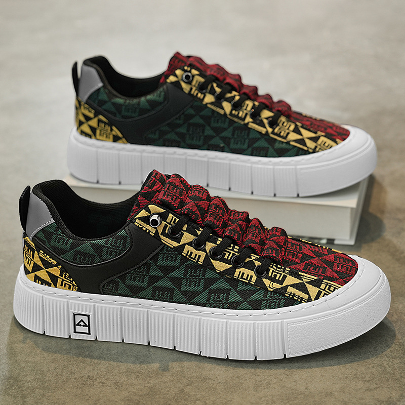 Designer Shoes Light Luxury 2025 Autumn New Men's Breathable Casual Fashion Canvas Sports Shoes Niche Design Printed Men's Board Shoes