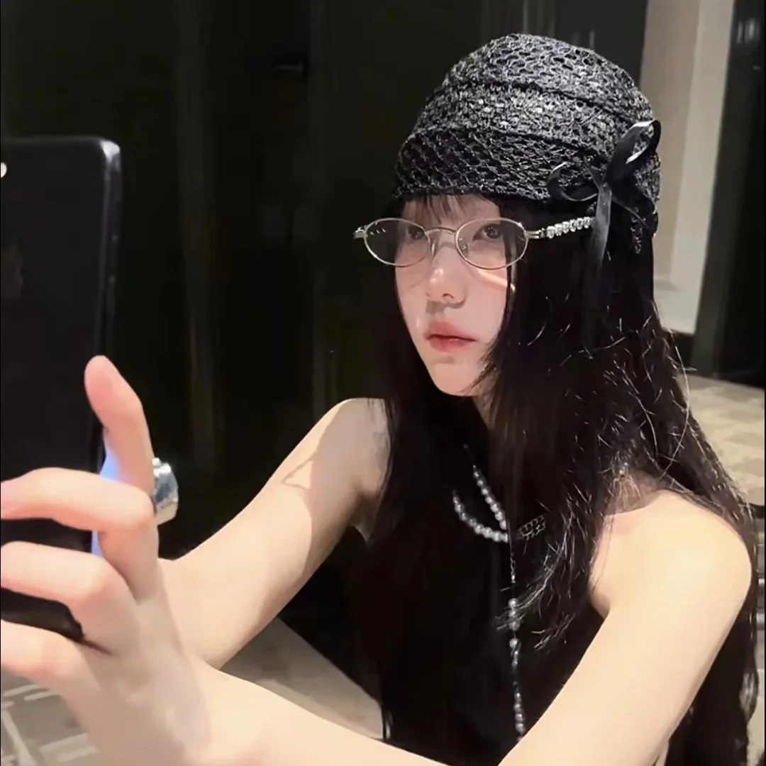 Y2K Black Lace Bow Beanies Caps Solid Hollow Knitted Hat Korean Girls Lace Beret Cap Fashion Breathable Skullies Turban Caps 250321