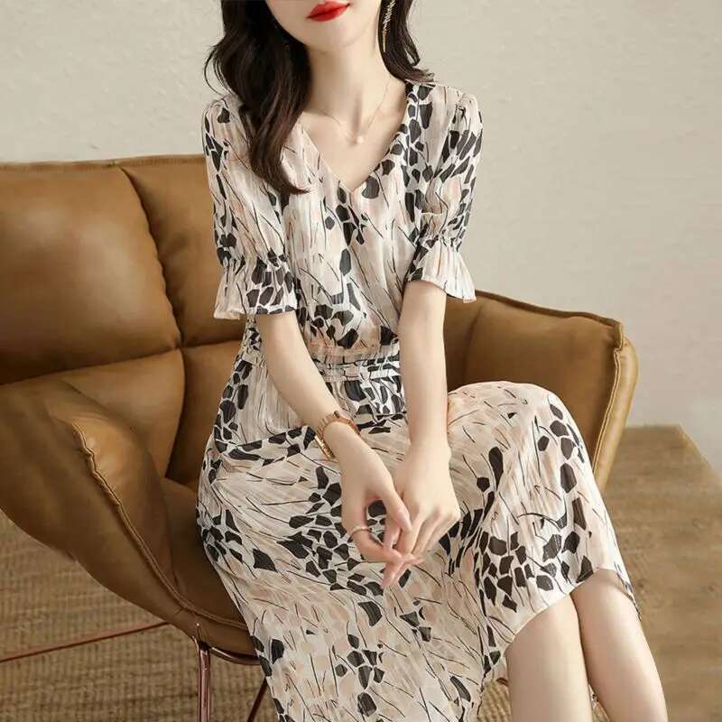 Elegant V-Neck Printed Folds Ruffles Flare Sleeve Party Women's Clothing 2024 Summer New Loose Office Lady ral Dress