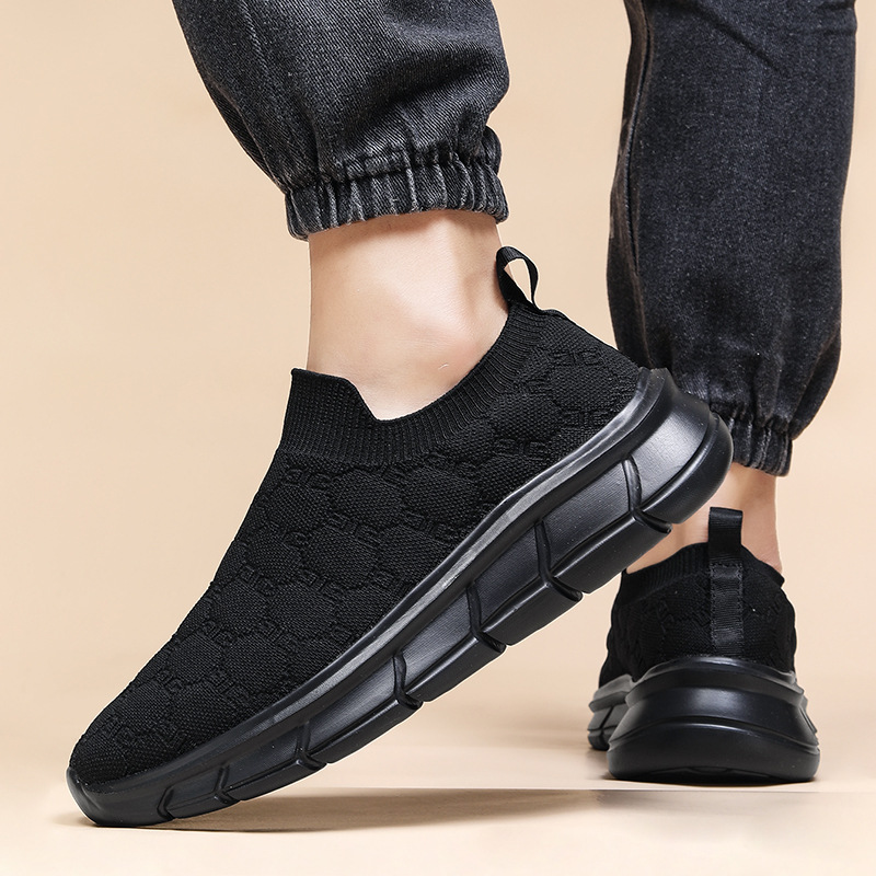 Unisex Stylish Lightweight Running Shoes 2025 New Arrival Breathable Mesh Sneakers Sporty Casual shoes men women Versatile hot hot sale