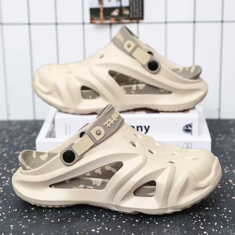 New Summer Mens Sandals Eva Lightweight Beach Outdoor Design Mens Slippers Bathroom N-Slip Mens Slippers Popular ModelsXJ250326