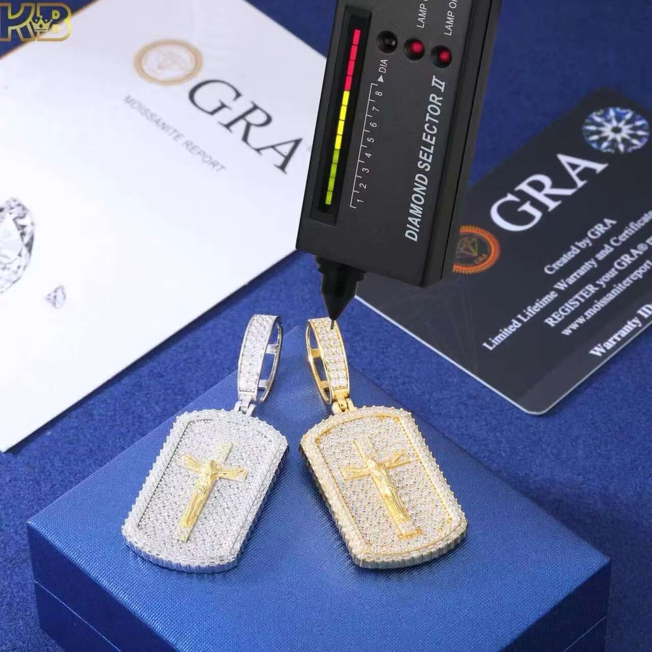 925 Silver Moissanite Pendant Fully Iced Out Diamond Cut Luxury for Hip Hop Fashion High Quality Jewelry for a Dazzling Necklace