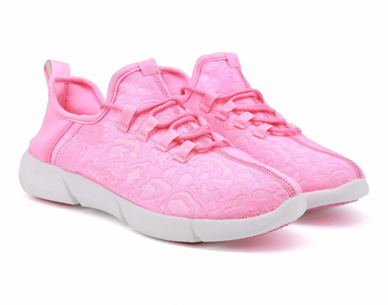 designer shoes 2025 Fiber optic luminous shoes for men and women casual light shoes USB rechargeable colorful flashing shoes LED light shoes couple st