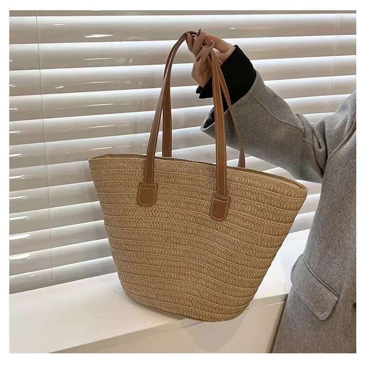 New Paper Braid Women's Large Capacity Grass Woven Vacation Simple Beach Shoulder Tote Bag