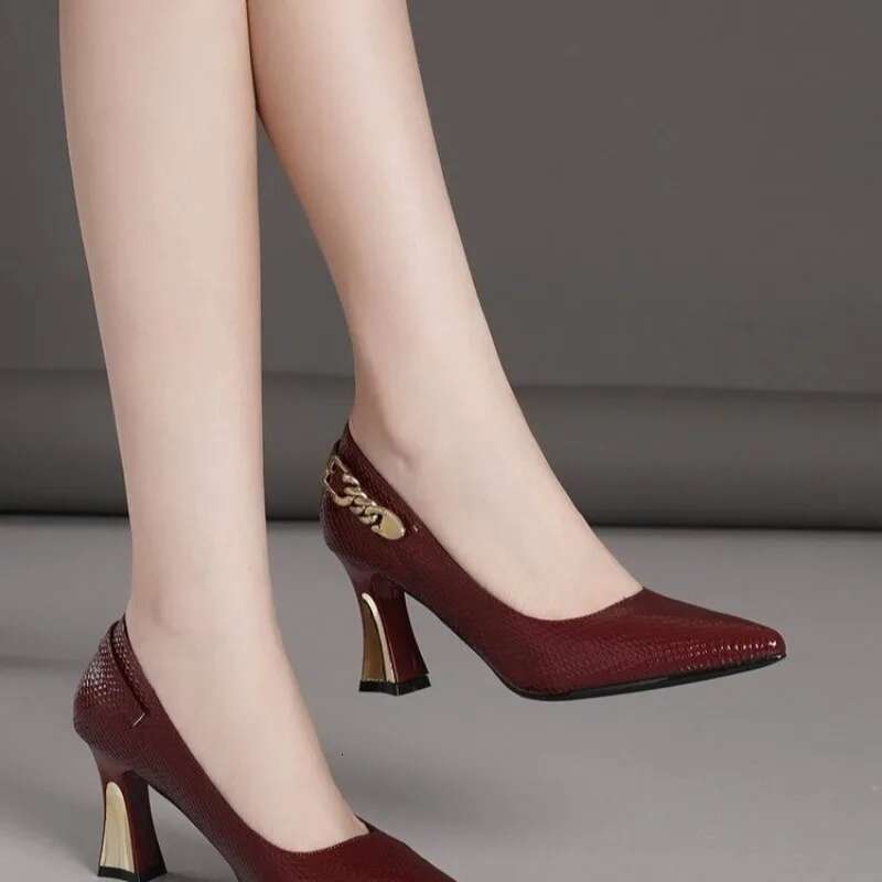 2025 Summer New Wine Snake Skin Designer Fashion Stiletto Pointed Women's High Heels Wedding Party Shoe Size