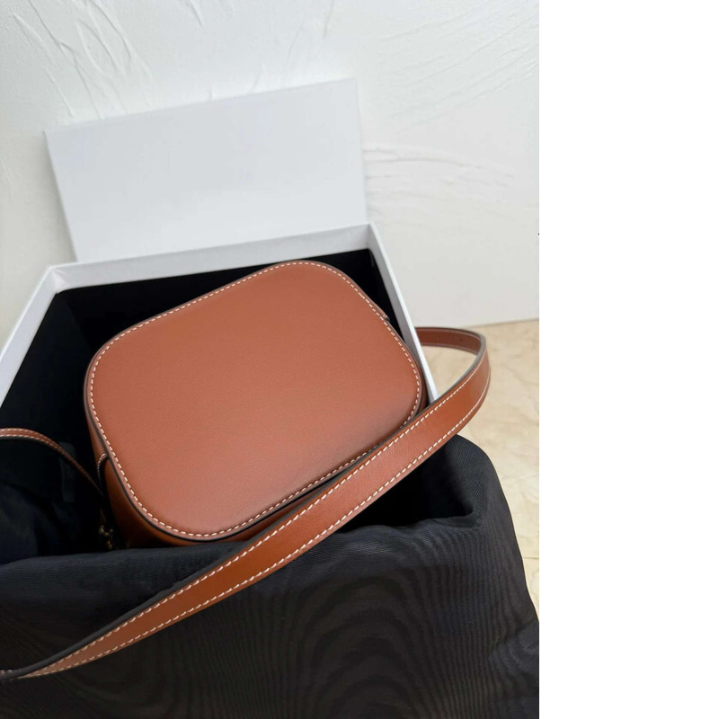 New Bucket Handbag Cowhide Single Shoulder Diagonal Cross Fashionable Versatile Classic Women's Bag