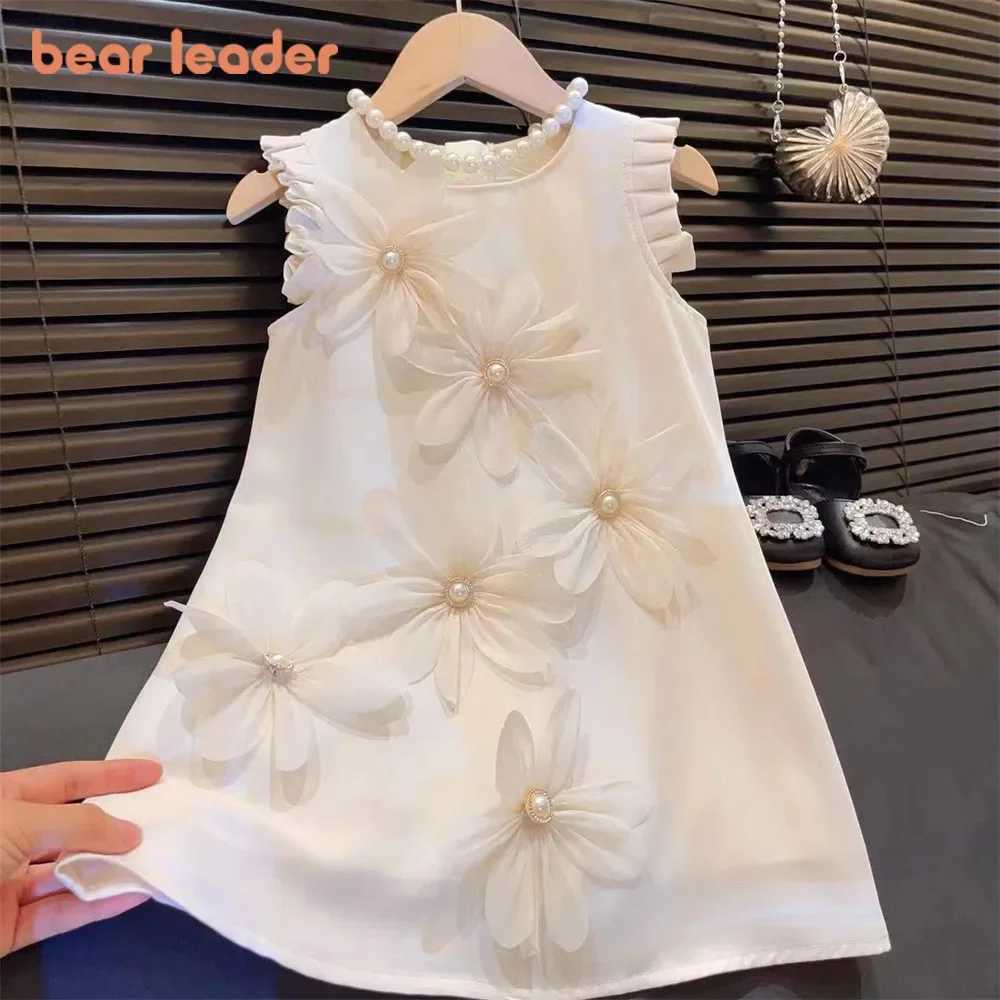 Bear collar sleeves 2-7-year-old childrens wedding birthday Par clothing summer girl princess beige 3D flower bed top W250326