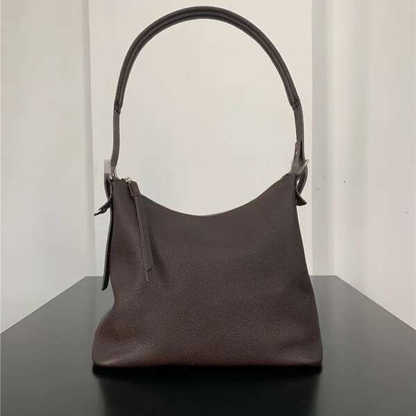 Brand Light Niche Shoulder Cowhide Lychee Pattern Commuter Ladies Handbag Black Atmospheric Minimalist Women's Bag